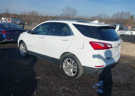2019 Chevrolet Equinox Premier z USA, uszkodzony, nr VIN 2GNAXYEX7K6167865